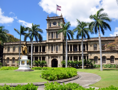 Before the White House Glowed… Hawaiʻi Lit the Way